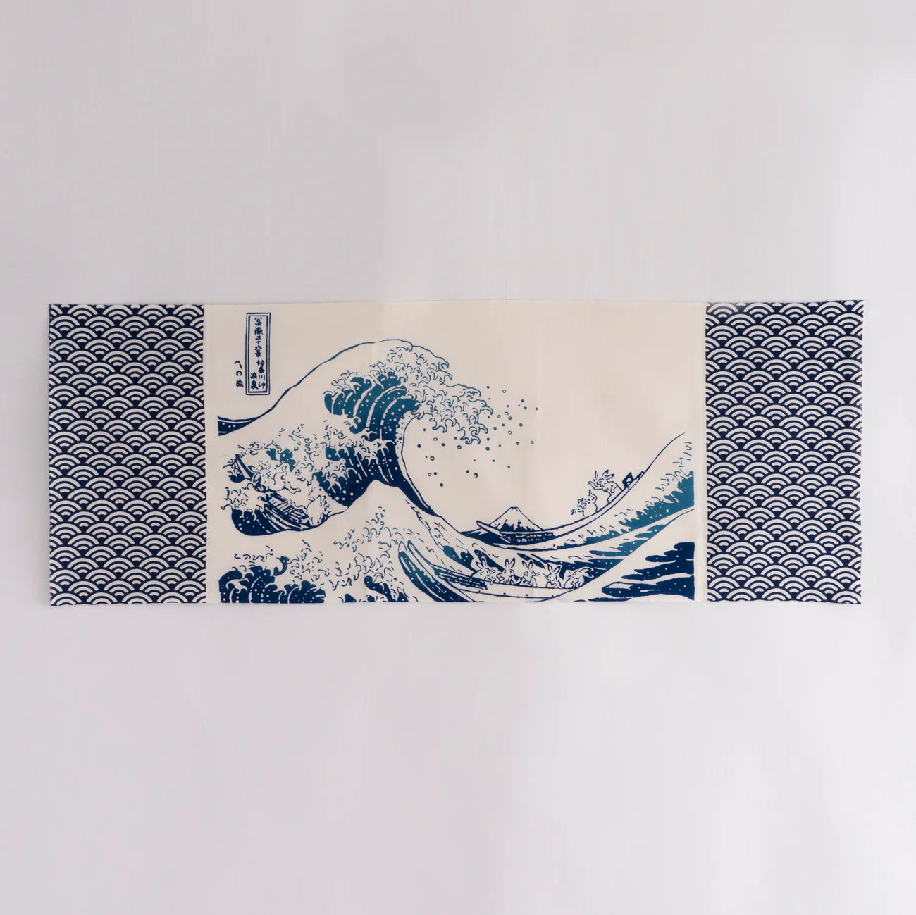鳥獣戯画 神奈川沖浪裏
