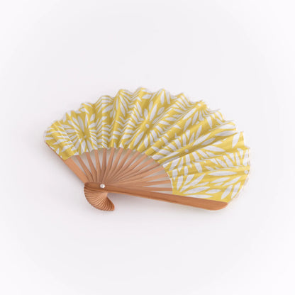 万月扇子セット　菊　ひわ色